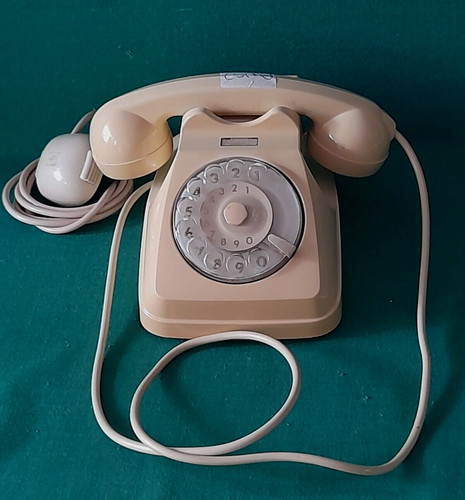 Vecchio telefono fisso - telefono, sip